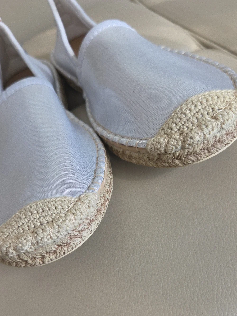 Platinum Silver Espadrille Slip-On Water Shoes Beach Wear Size 8W